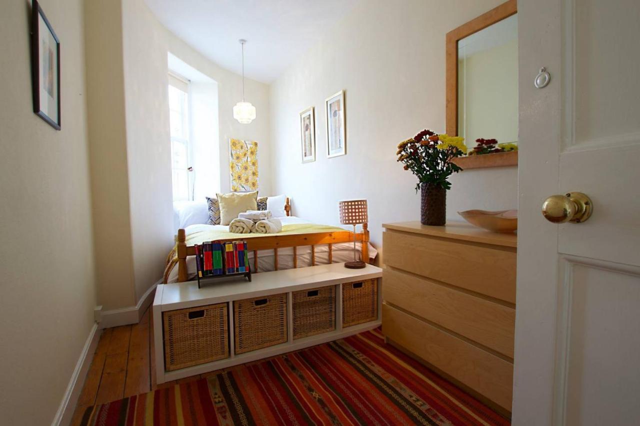 Joivy Bright Flat With Workspace In New Town Edinburgh Exterior photo